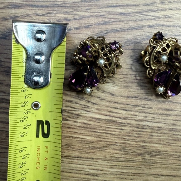 2 Pair Vintage Clip on Earring Sets Elegant Gold and Green, Purple & Gold - Picture 13 of 15
